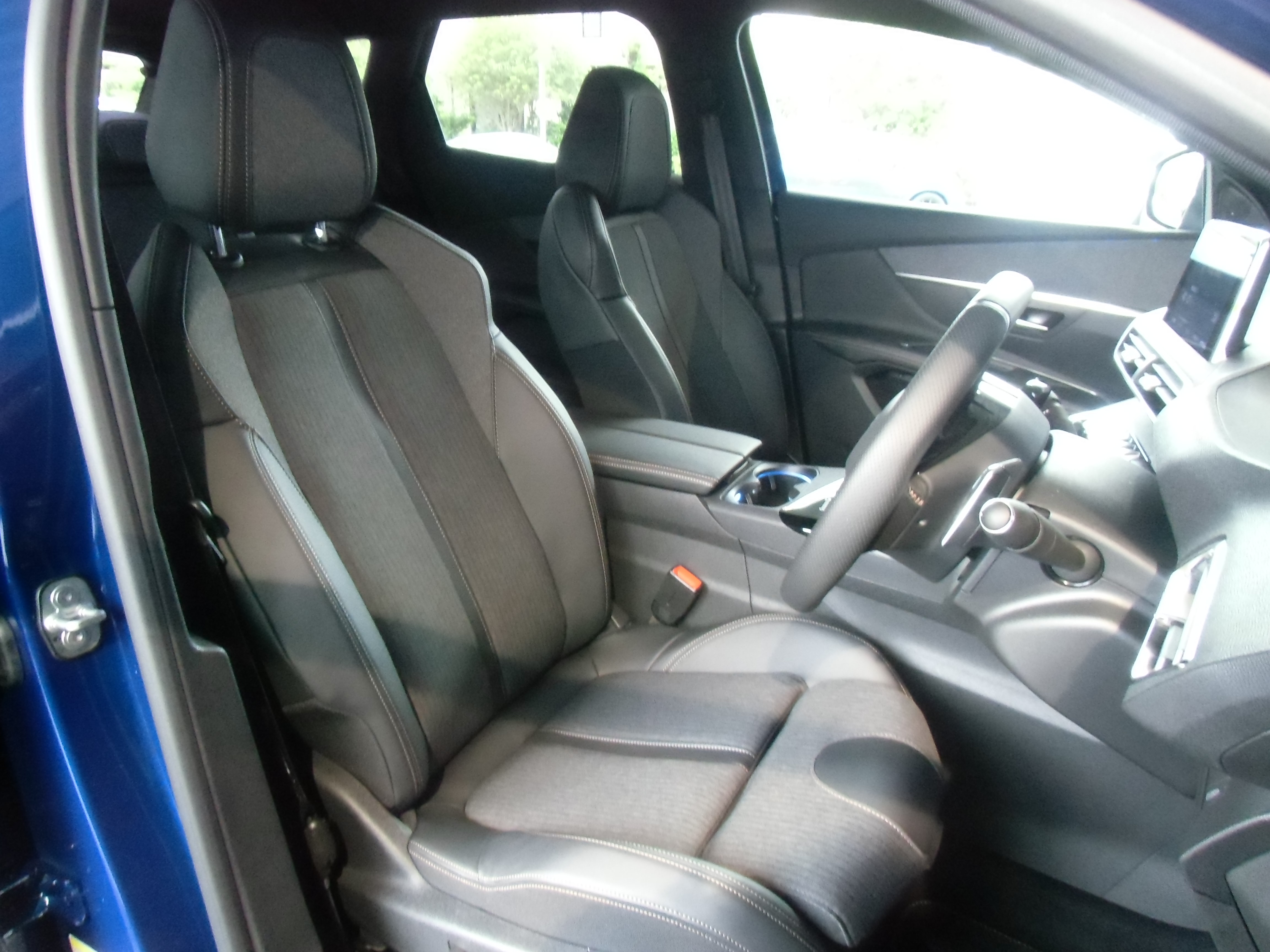 サンマルマルハチ