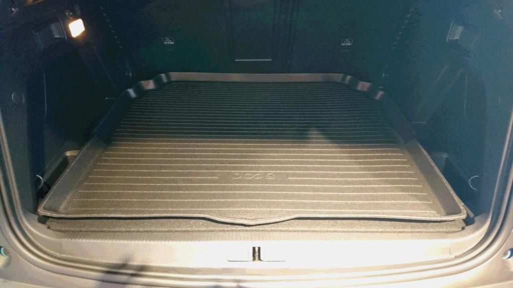 3008ラゲッジトレー