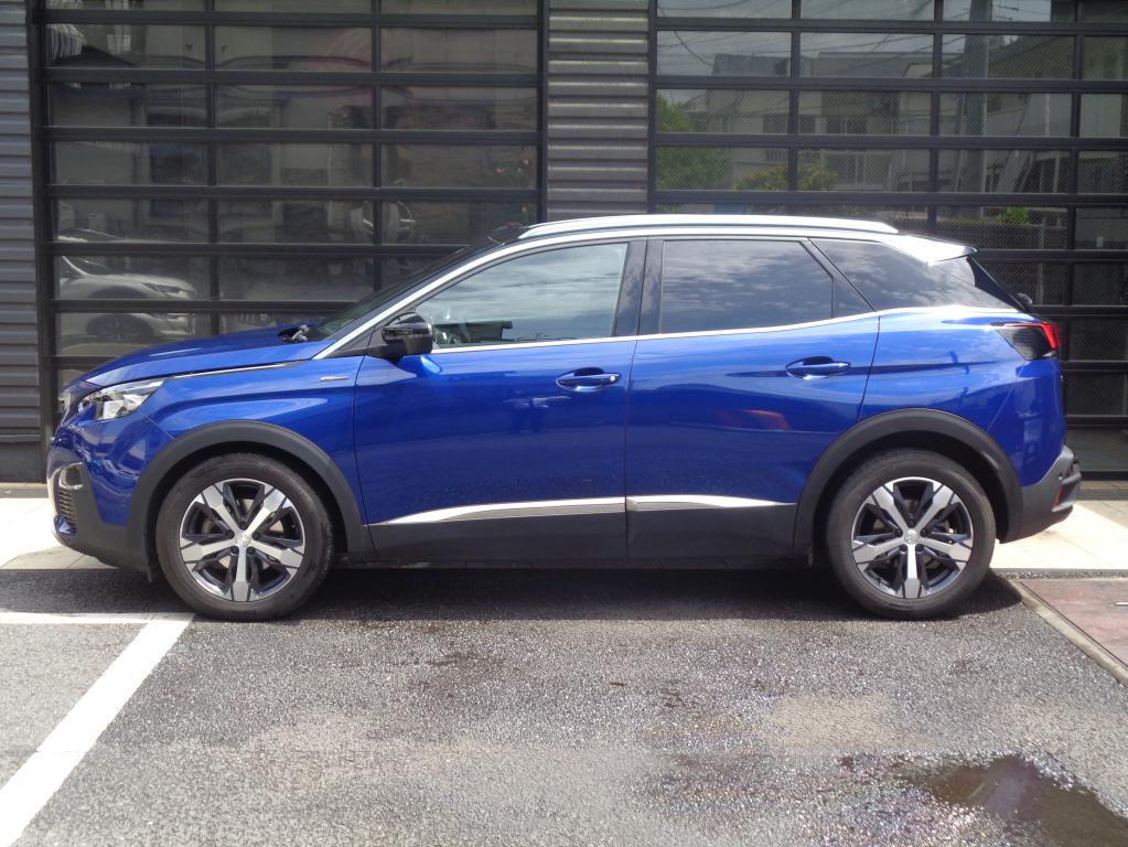 プジョー認定中古車！