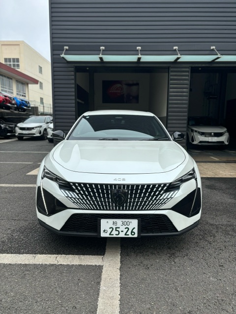 今週末もプジョー市川店でお待ちしております！