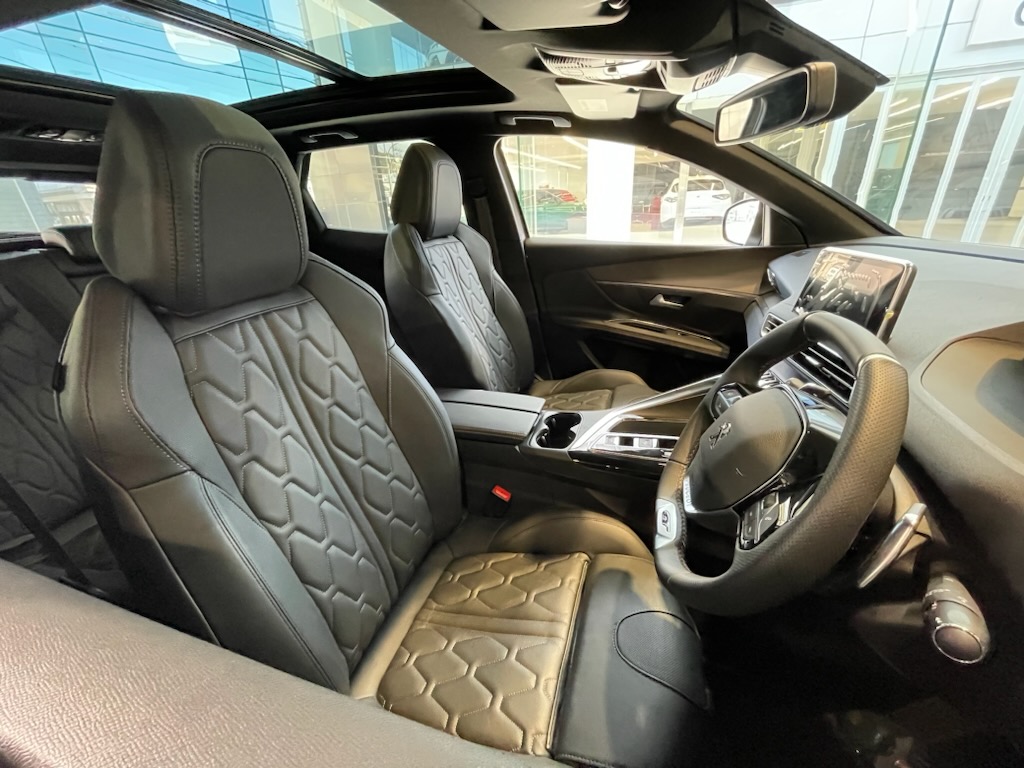 3008エグゼクティブ！！