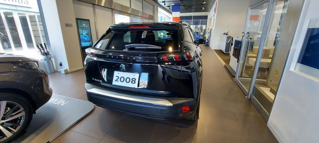展示車入替