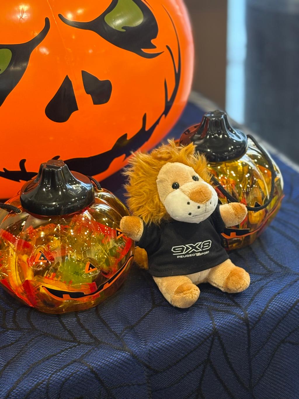 \\ハロウィン期間限定 お菓子つかみ取り🍪//